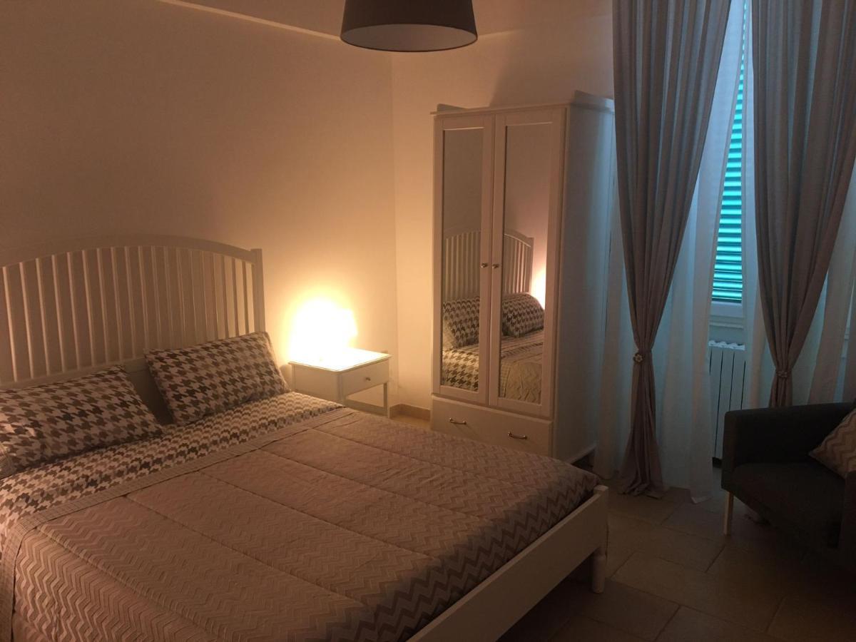 Loco43 Bed & Breakfast Noci Exterior foto